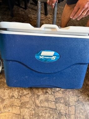 Coleman Blue and White Xtreme 5 Cooler